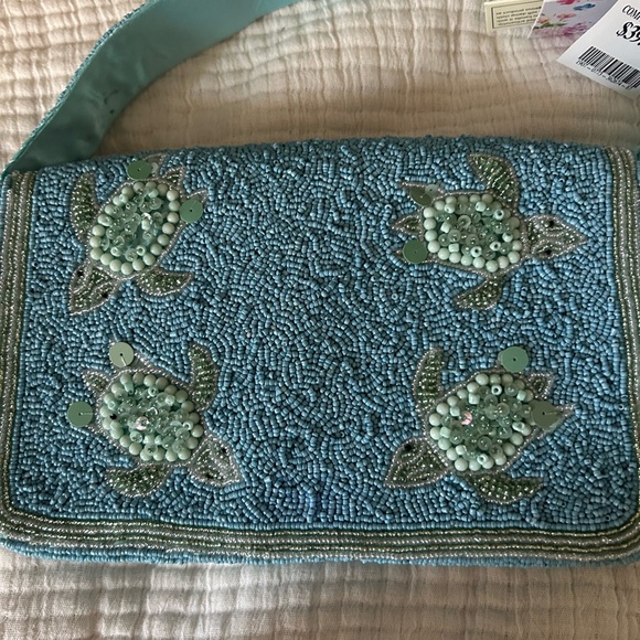 Beaded Sea Turtle Design Bag - Picture 7 of 8